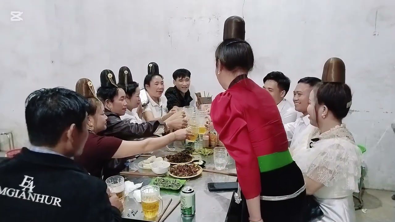 Xuân Quý & lò Thích cùng các  idol  gặp mặt đầu xuân 