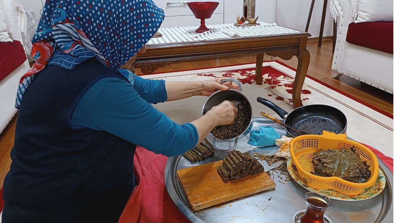 Kalem Gibi Yaprak Sarması Nasıl Sarılır