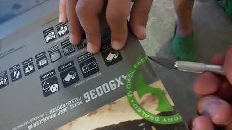 Axial SCX10 Jeep Wrangler Recon G6 Falken Edition