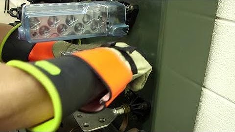 Underground Toggle Stud Bar - Hubbell Power Systems