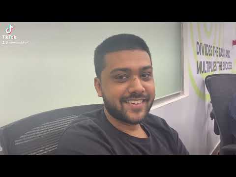 تحدي هندي ما يهز راسه