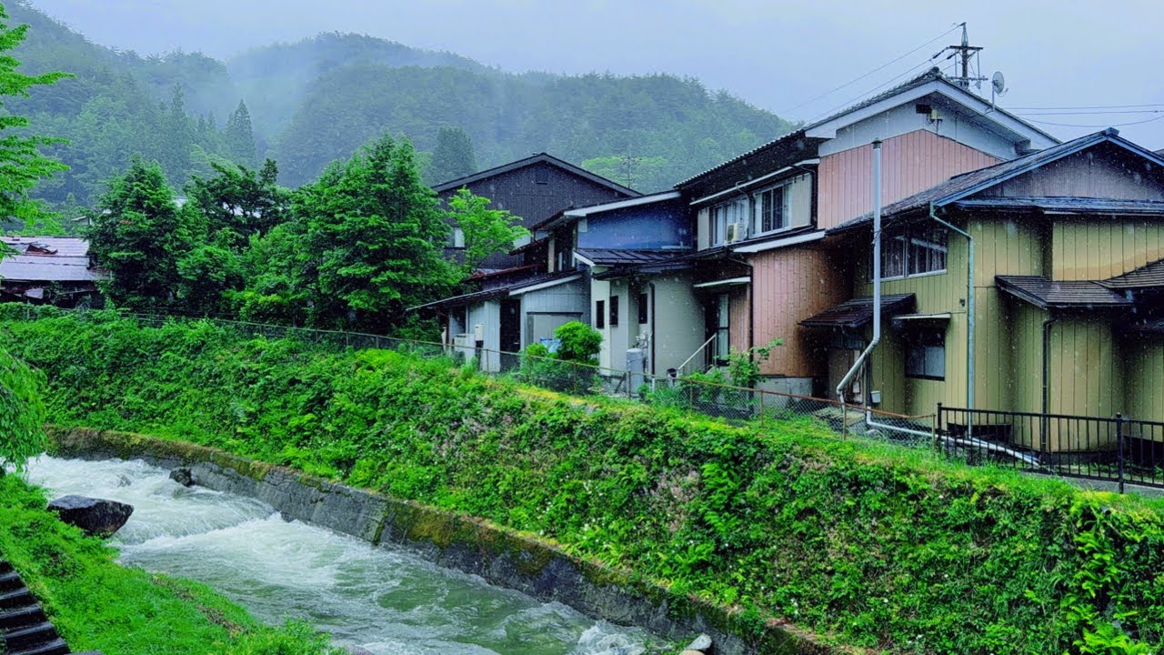 Japan Heavy Rain Walk | Village Streets Walking Tour in Rainy Nagano ...