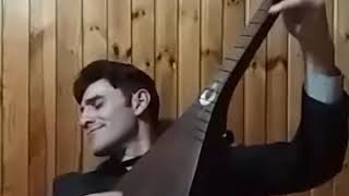 Aşıq Əli Zeynalabdinov Kəlbəcərli Könüllər Oxşayan Bir Ifa Sözlər Şair Əkbər Qoşalıya Məxsusdur.