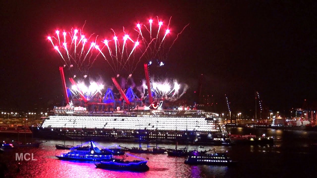 Mein Schiff 1 Taufe Feuerwerk 829 Hafengeburtstag Hamburg 2018