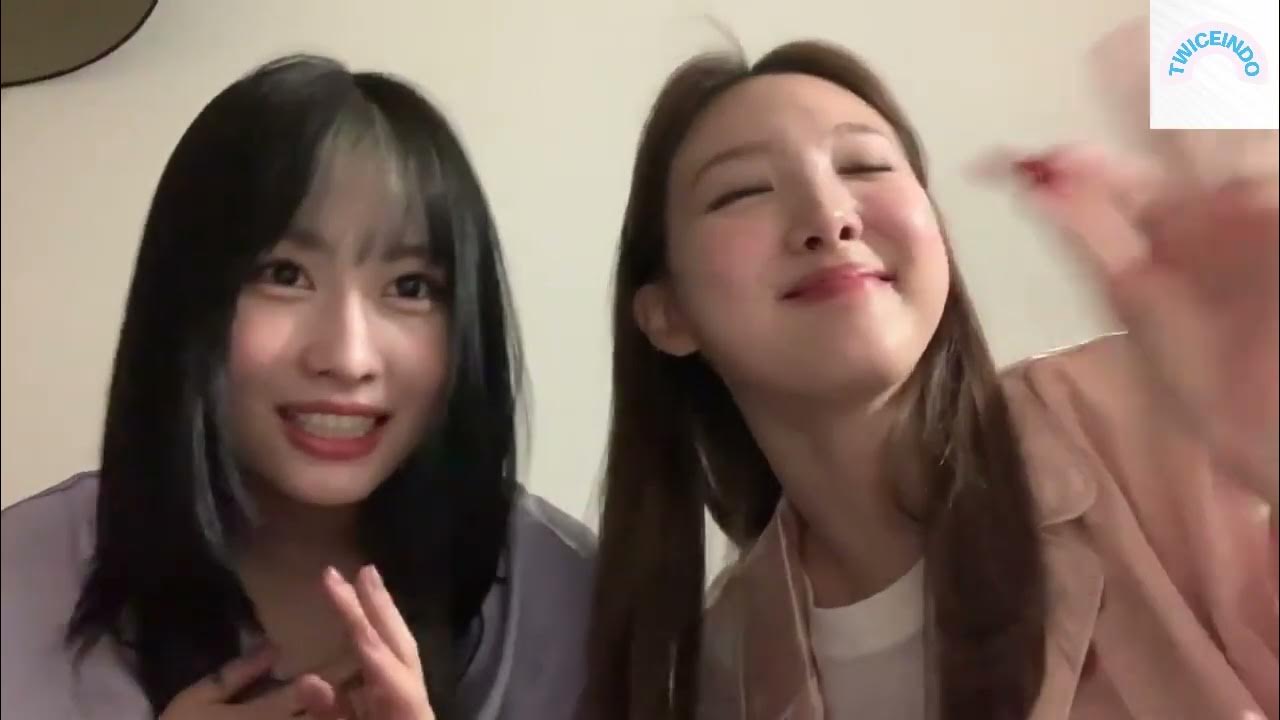 [INDO SUB] TWICE Nayeon Momo VLive 150322 - YouTube