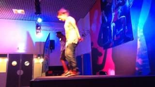 Body JAM 75 CaptOnic Anne Claude B2