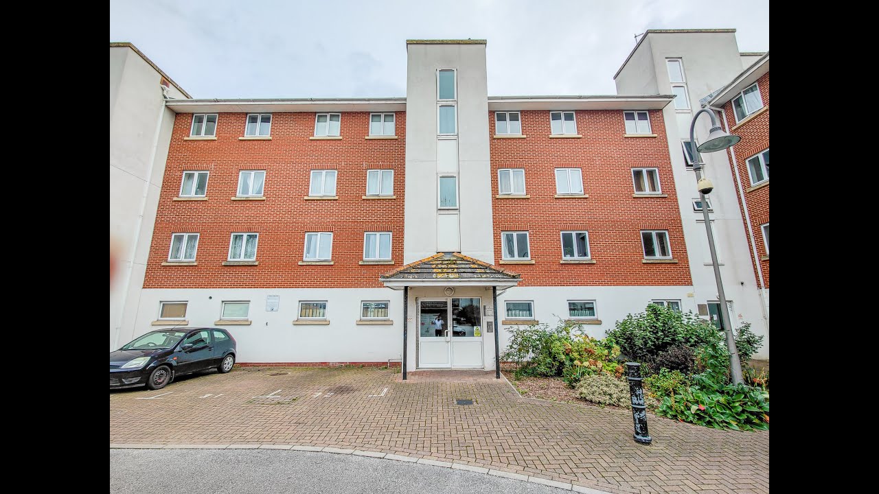 Chantry Close, Abbey Wood, SE2 9NX   Price £1,050.00 PCM