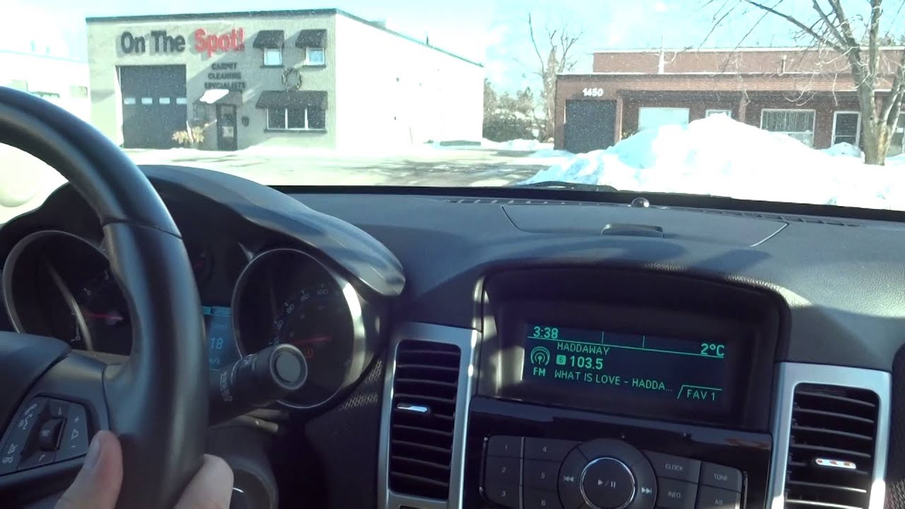 Driving the 2014 Chevrolet Cruze *** Oakville Used Car Superstore