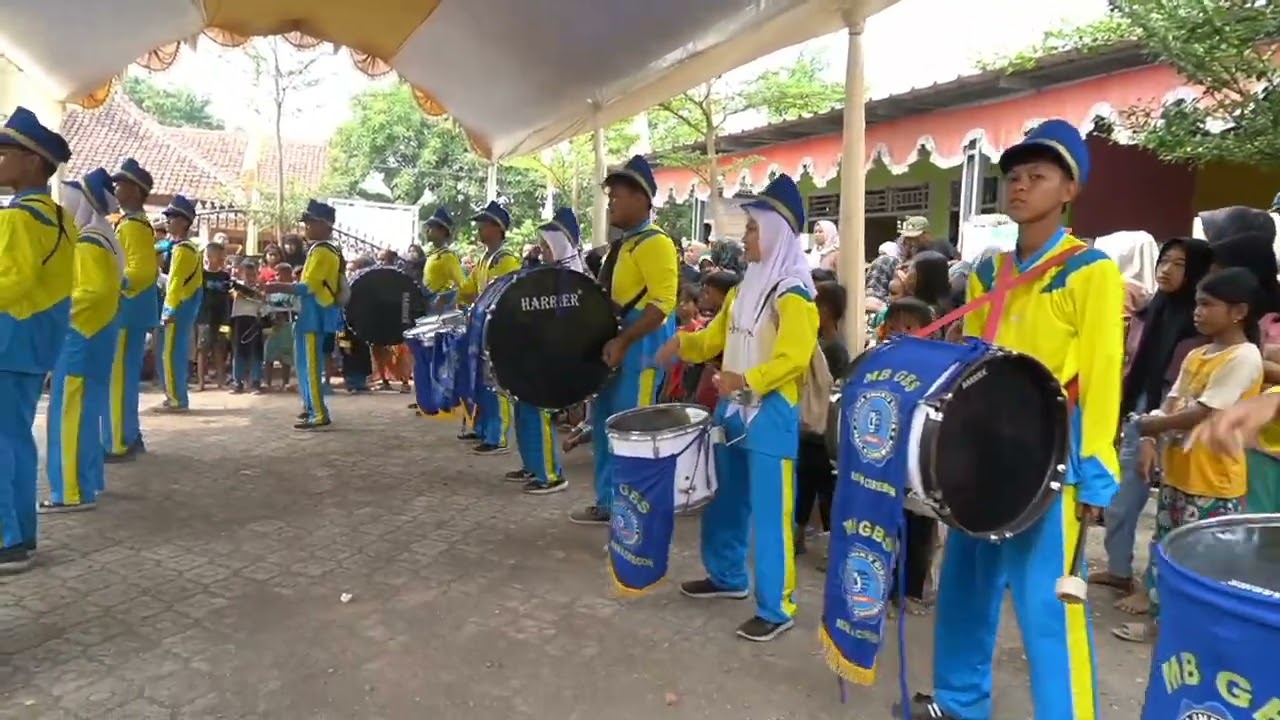 MB Gema Bhakti Siswa MAN 4 CIREBON Angkatan 13 Live Ds Ciuyah  COVER (WAHDANA)  