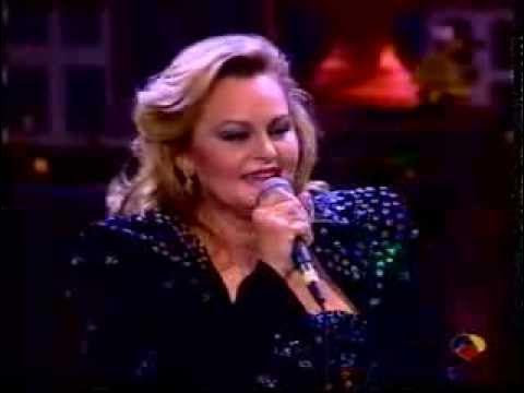 Rocío Dúrcal en la "Gala del amor y de la música".