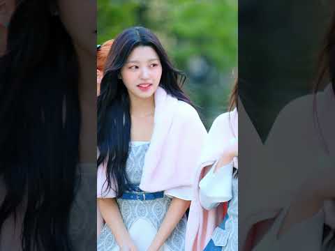 첫사랑 (<strong>CSR</strong>) 두나 음악중심 미니팬미팅  @230408 직캠/Fancam