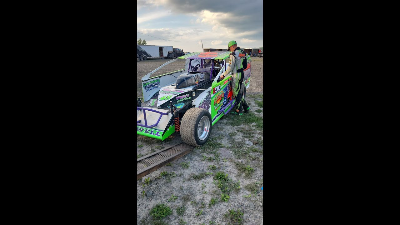 LP racing week 8 at thunder abord the 48 - YouTube