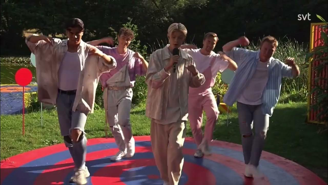 THEOZ - Hooked on a feeling - Sommarlov 2021 SVT - YouTube