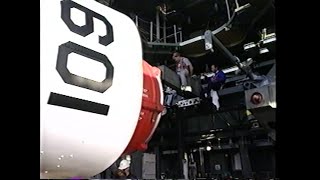 Atlas IIA AC-109 Booster Erection, Launch Pad 36A, December 10, 1997