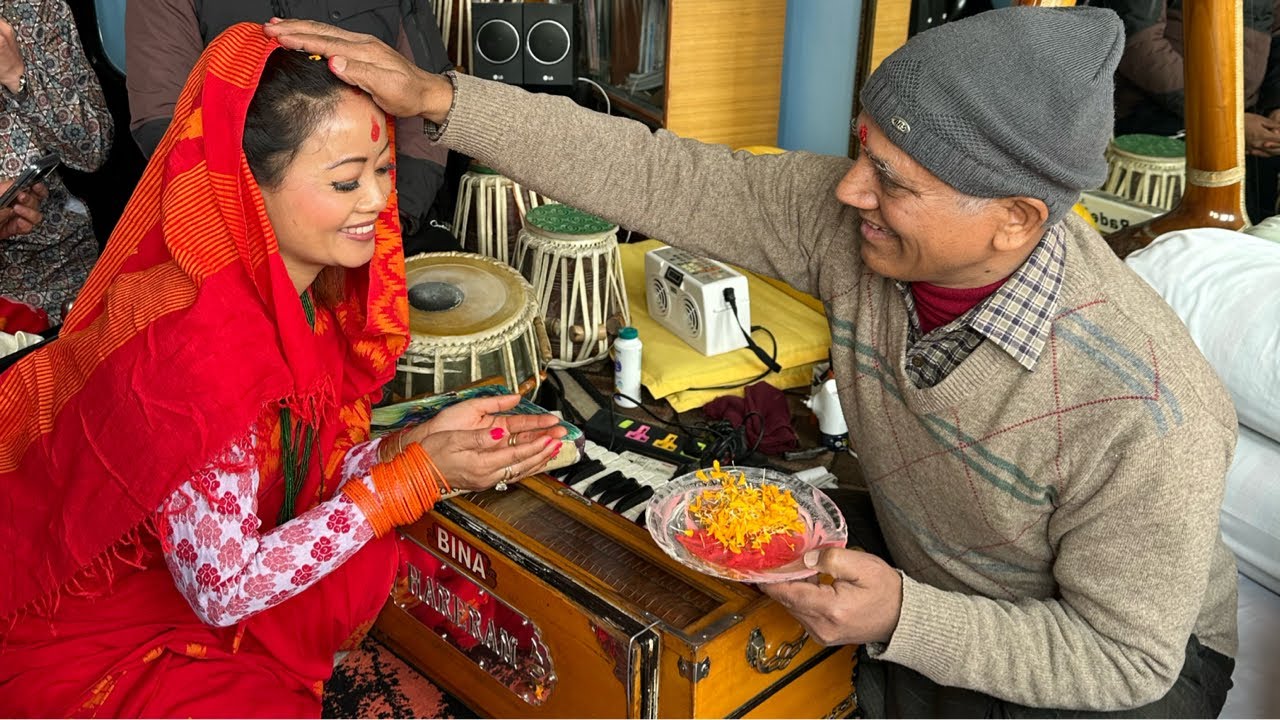 ॐ: नम श्री सरर्स्ववत्यै नम: गान्दर्भ सङ्गित विद्यालय आदर्निया गुरु श्री चन्दनकुमार श्रेष्ठ ज्यु कोमा