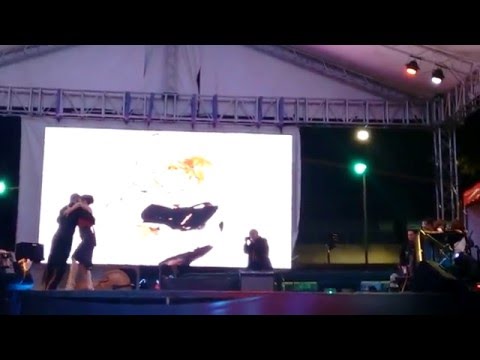 Anaclara y Diego :: Día Nacional del Abrazo, Bogotá :: 4/4