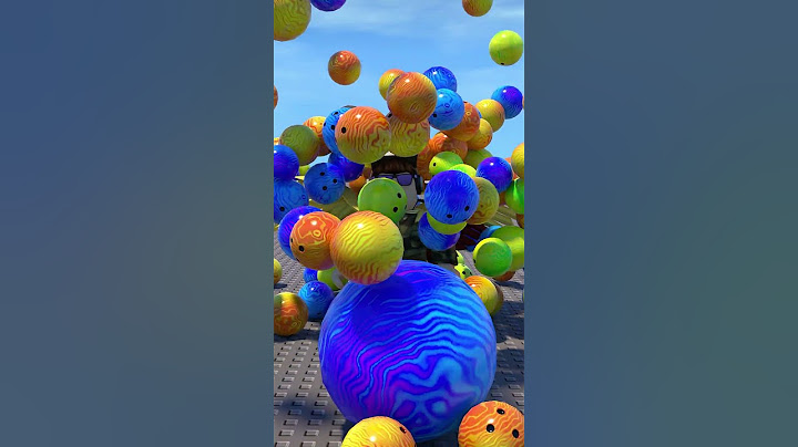 raining CHOCOLATE ICE CREAM, BOWLING BALLS and PINK GLITTER in roblox #shorts