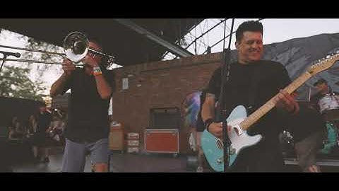 LESS THAN JAKE "My Very Own Flag" at FEST 21 (MULTICAM)