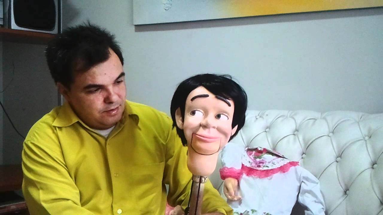 Ùtimos bonecos hugo moraes.