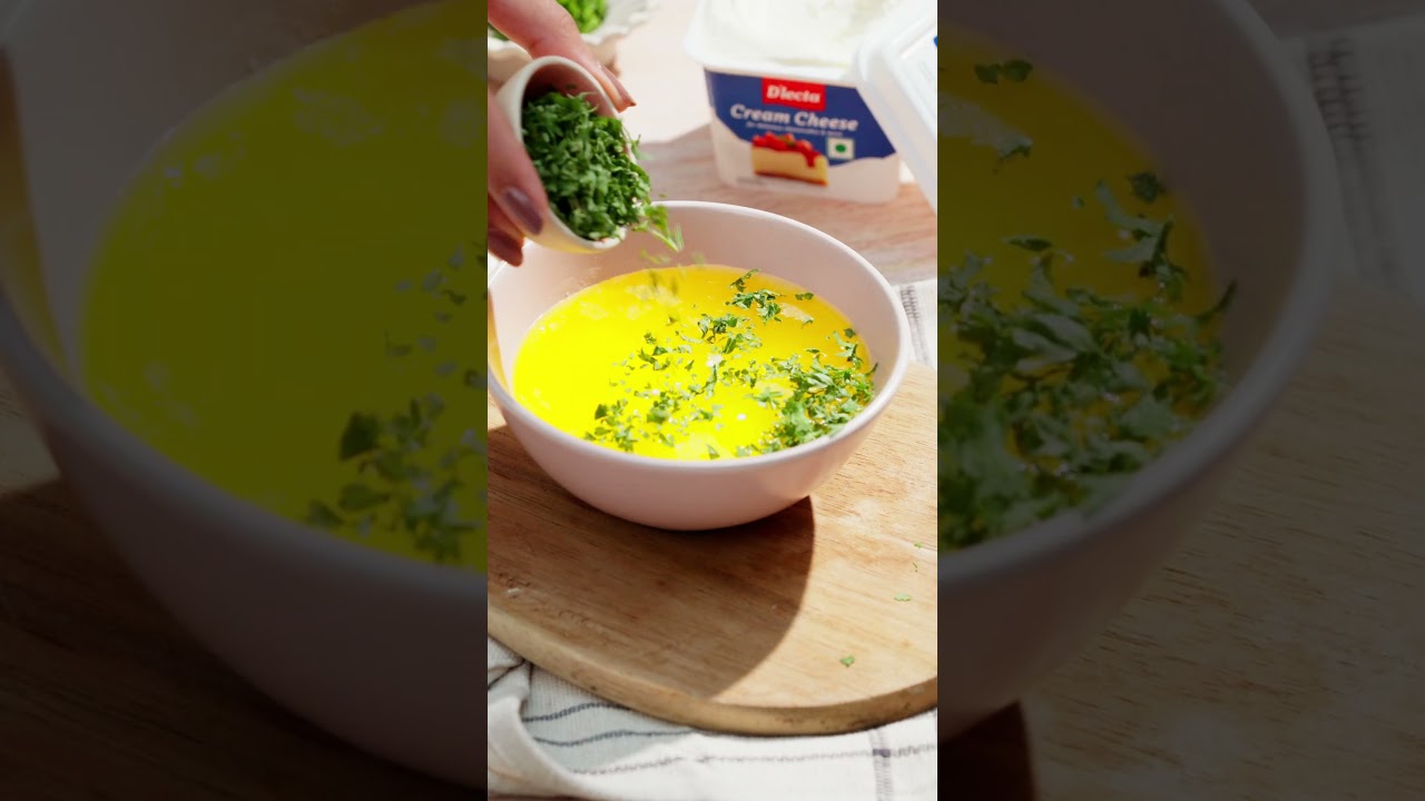 Korean Cream Cheese Buns 