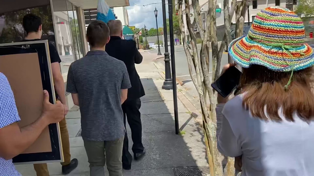 Public Reparation to the Sacred Heart of Jesus & Mary to End the Chais