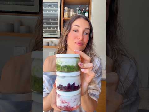 Yogur con colchón de frutas #yogur #desayuno #recetasfaciles #desayunosaludable #frutas #ricoyfacil