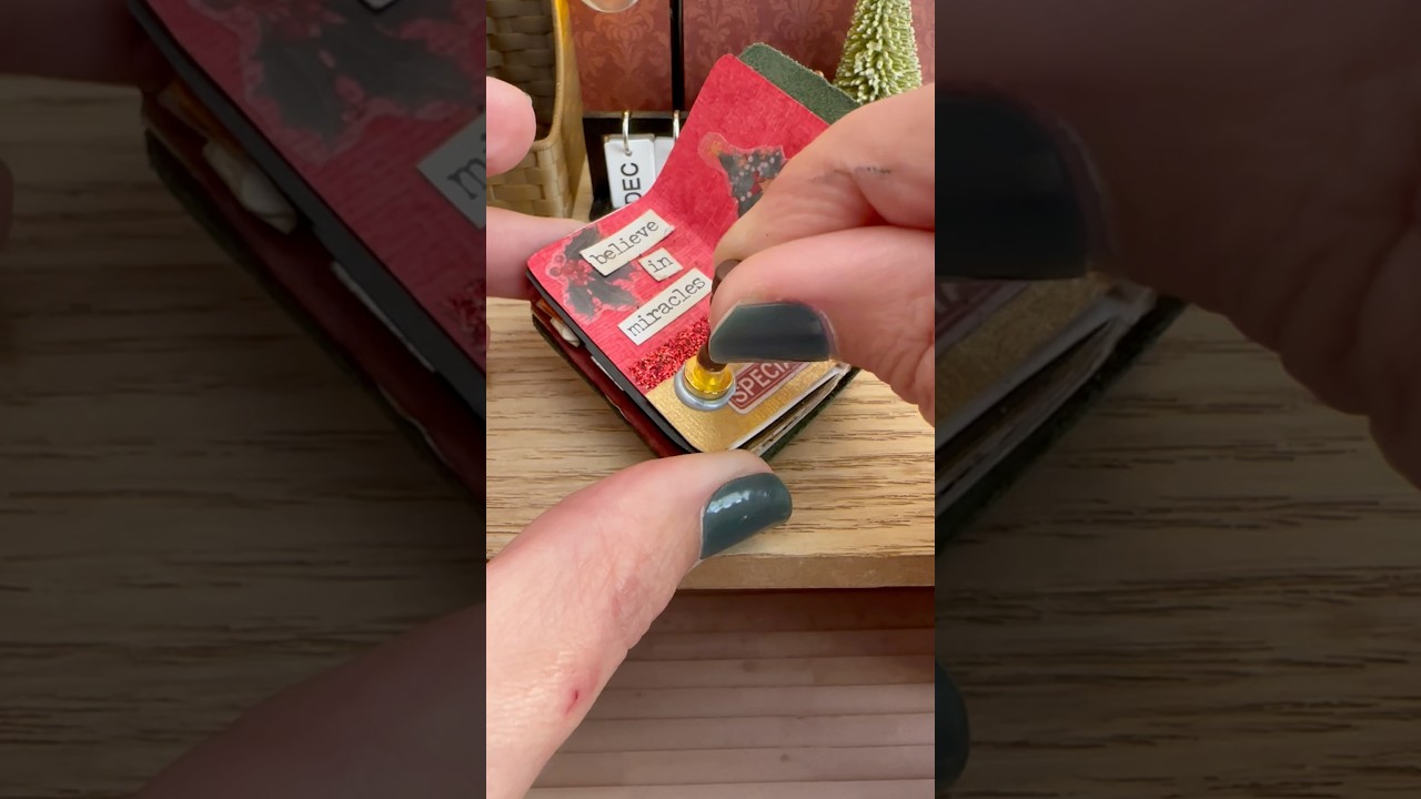 Christmas time mini junk journaling 🎄❄️🎅🏼 