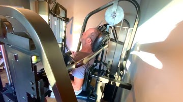 Nautilus 4-Way Neck Machine