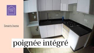 cuisine-moderne-poignée intégrée