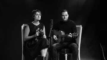 Thumbnail of Una guapa y un gualtrapa - Standing next to me (The Last Shadow Puppets cover)