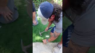 Securing turf with 6-inch spikes: Discover the secret! 🔩🌱