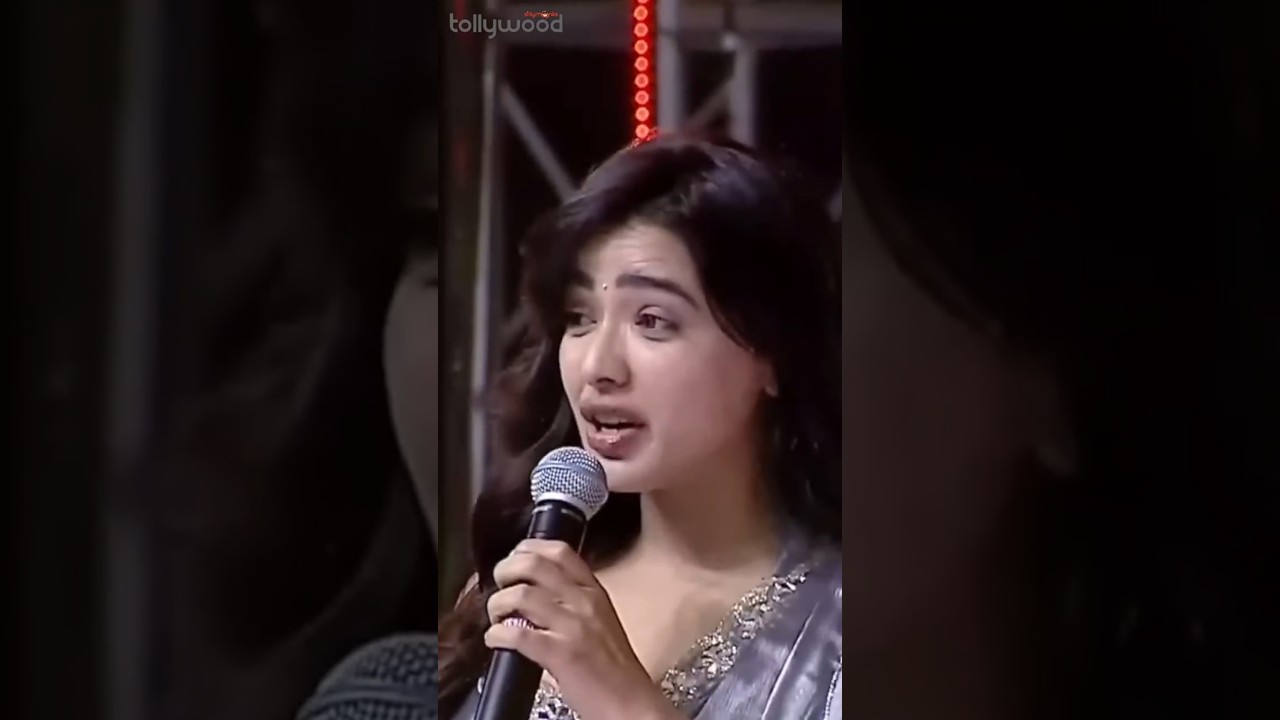 Ketika Sharma About David Warner At Robinhood Pre-Release Event & Trailer | Silly Monks Tollywood