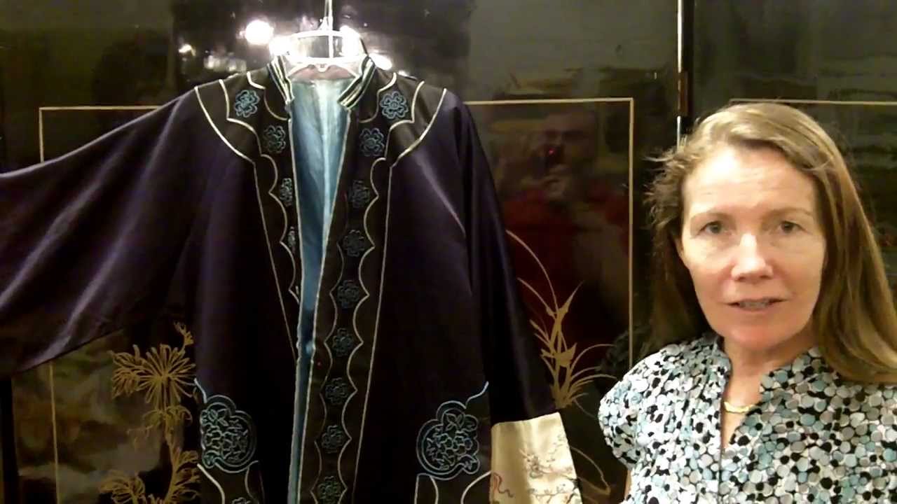 Antique Chinese Silk Robe