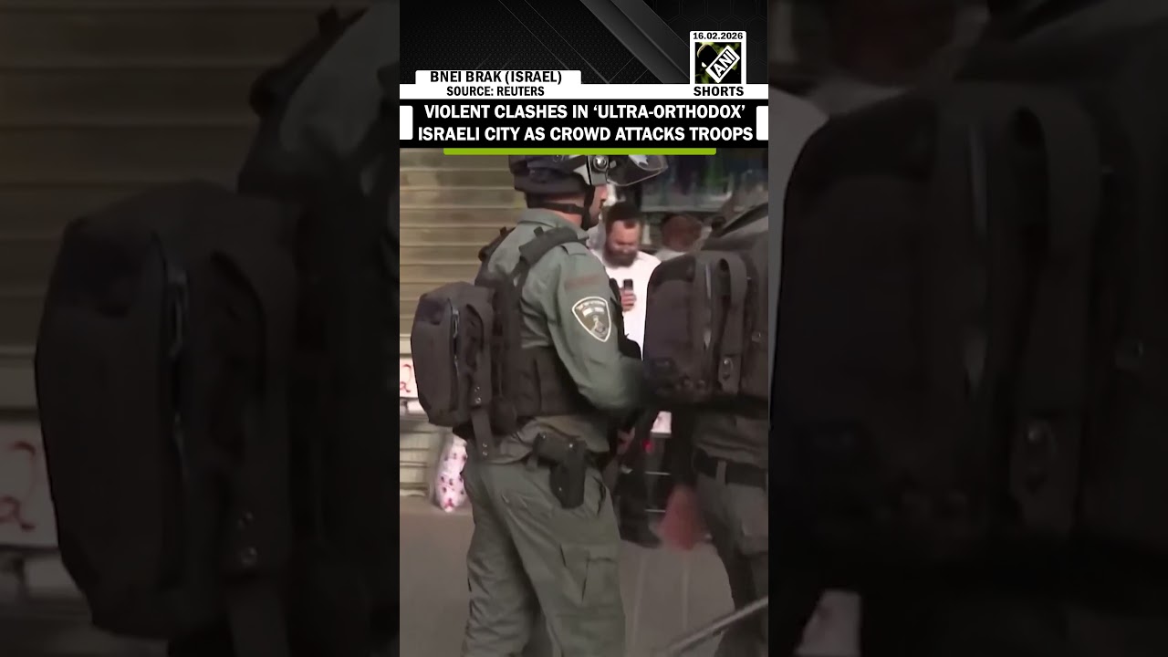 Ultra-orthodox Israeli crowed attacks troops in Bnei Brak over army’s conscription efforts