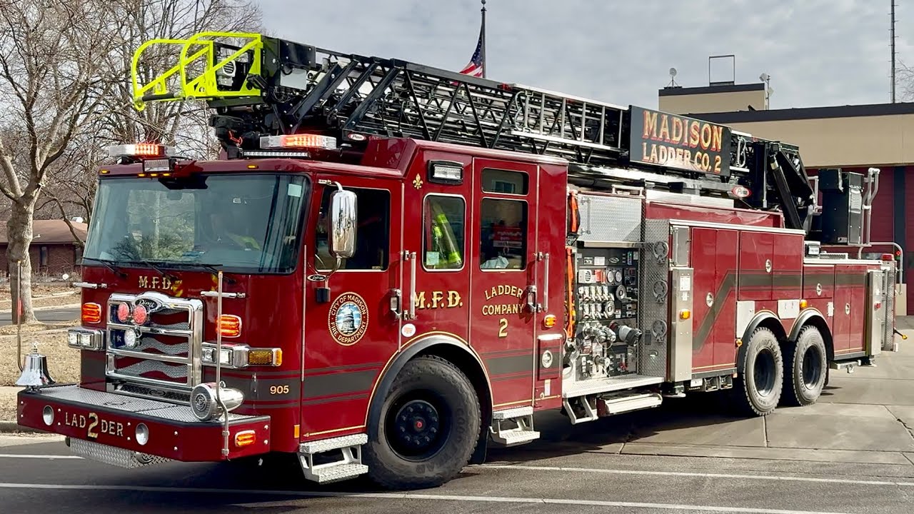 *Brand New* Madison Fire Department Medic 2 and Ladder 2 Responding 2-16-26