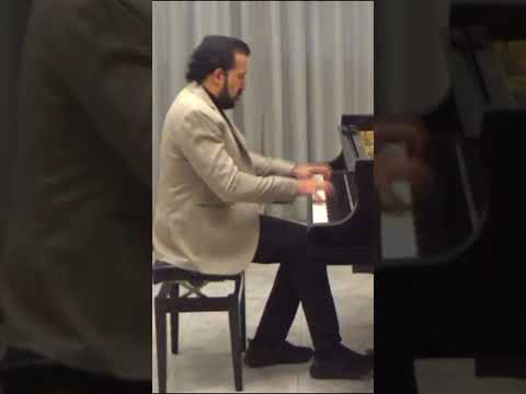 موسيقى اللقاء الثاني لعمر خيرت تتر النهاية اعداد بيانو صولو و اداء طارق رفعت