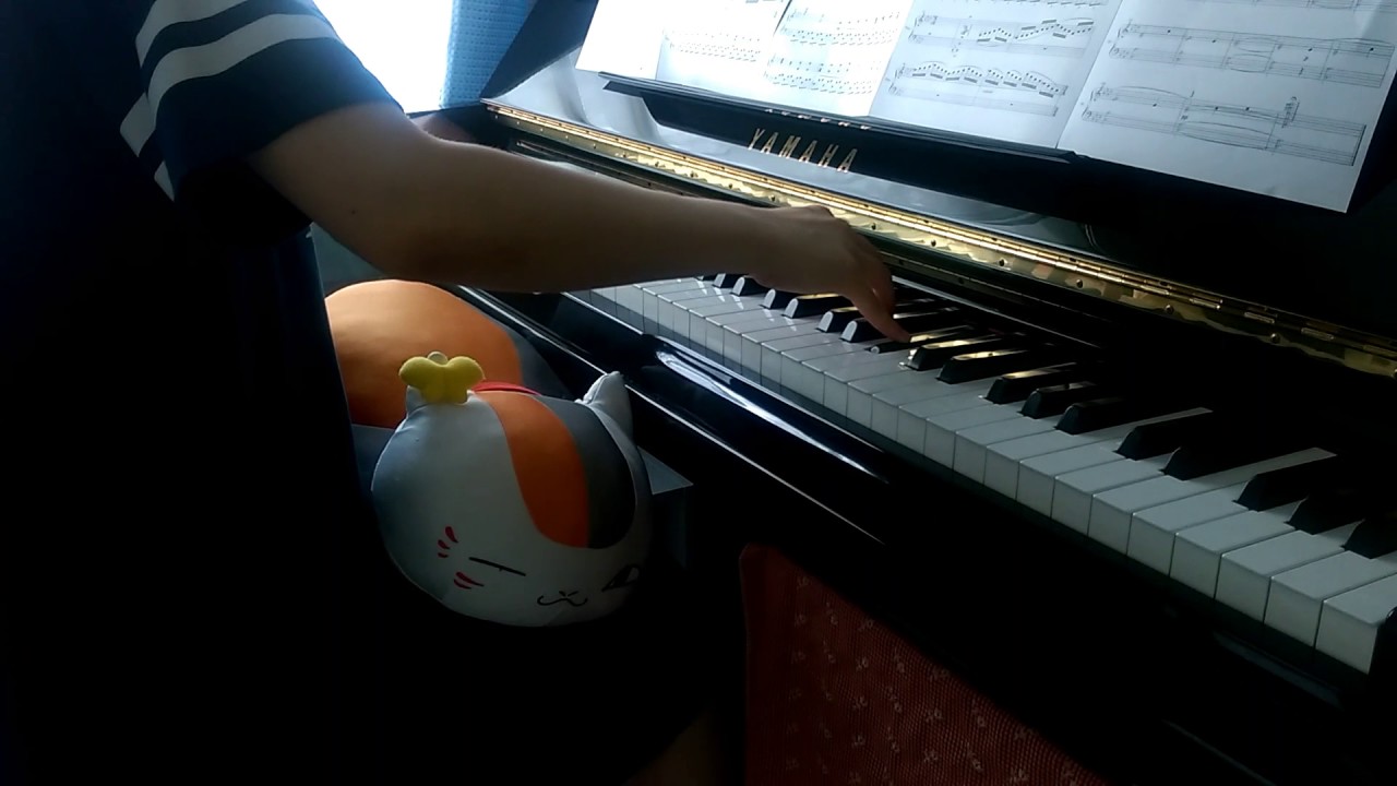 在 YouTube 上观看 【夏目友人帳】きみが呼ぶなまえ～夏目友人帳のテーマをピアノで弾いてみた/piano