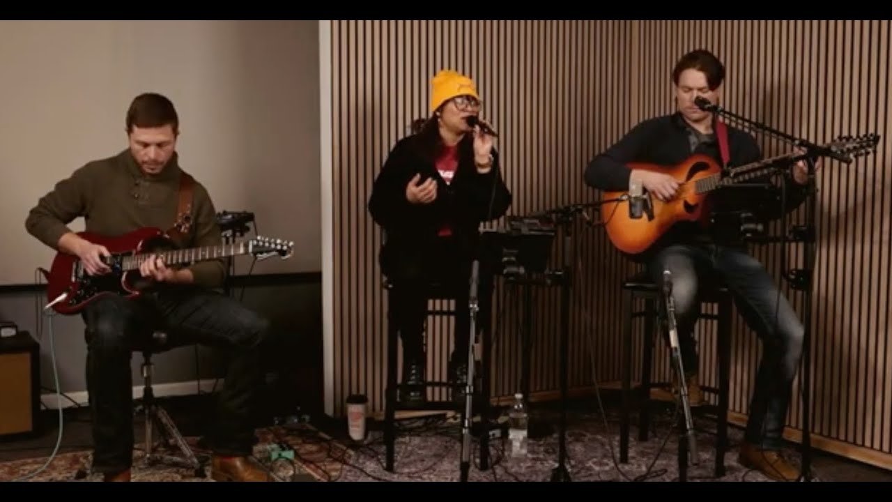 Holy Spirit -ACP STUDIO SESSIONS, EP 2:Bari 12 string/Ebow