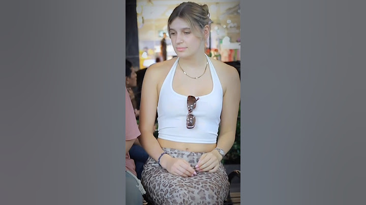 Bule cantik banget sampe grogi #funny #prank #shorts