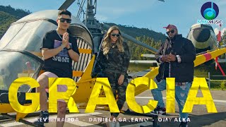 Daniela Galeano, Kev Miranda, Omy Alka - Gracia (Video Oficial) chords