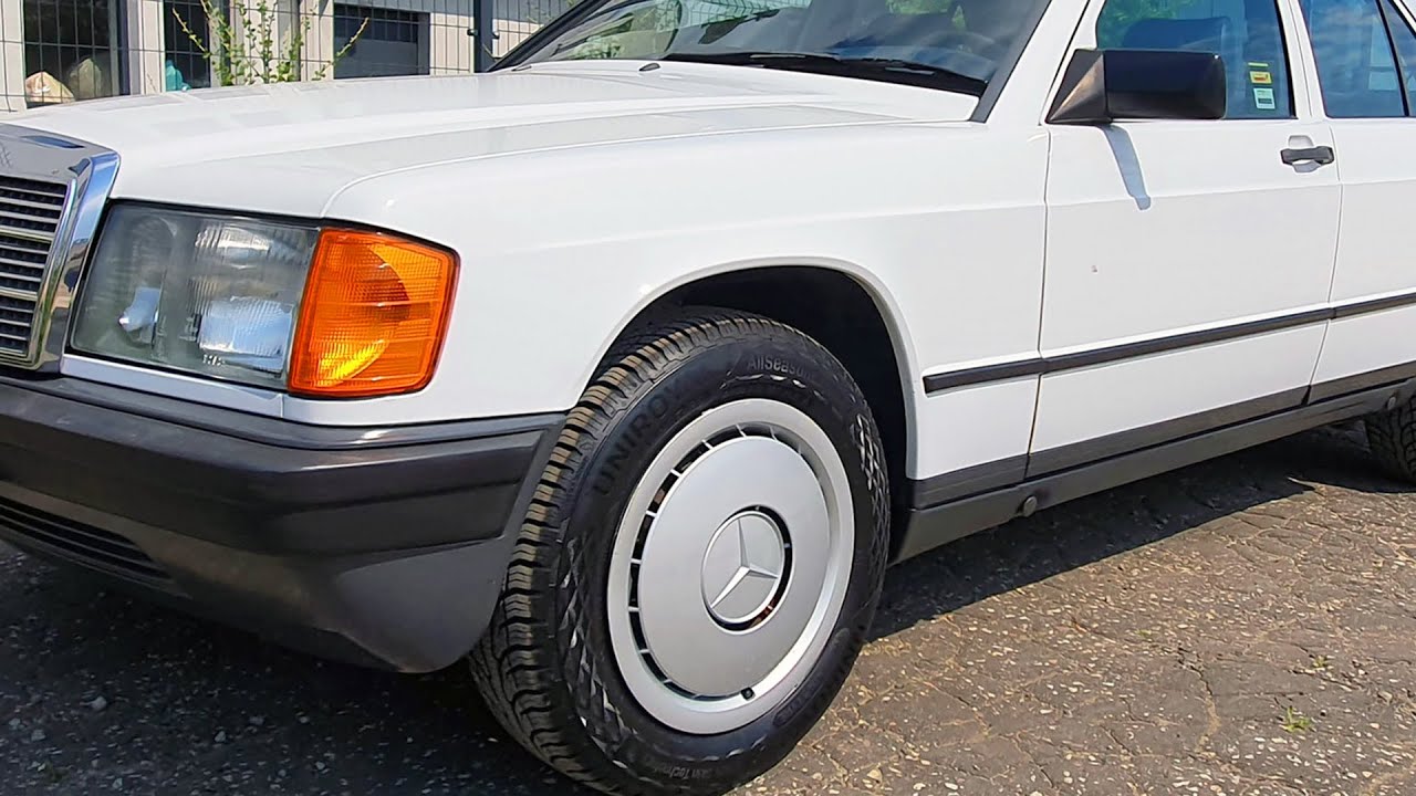 W201 Mercedes-Benz 190E 2.0 legendry Baby Benz, 1987 