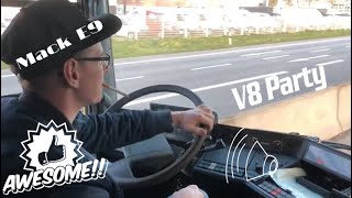 V8 Sound EXTREM V8 Truck Mack V8 Renault Magnum 560 E9/LKW V8