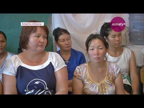 Қайназар ауылында 100-ге жуық мұғалім жұмыссыз қалғалы отыр (04.08.17)