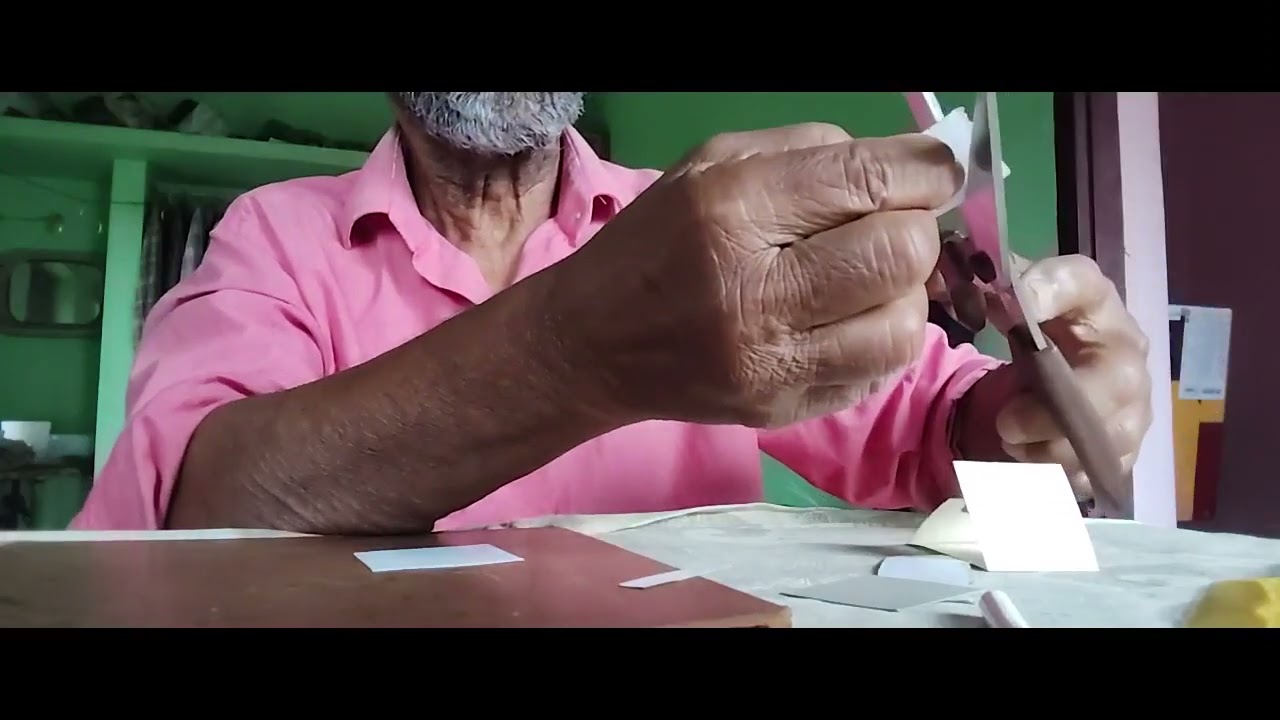 Learn magic tricks  changing colour 