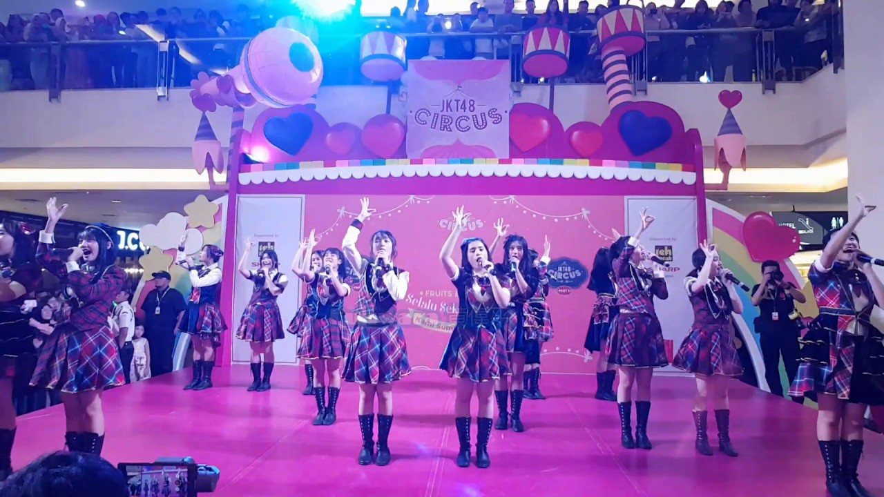 JKT48 - Part 4 @. Circus Bandung