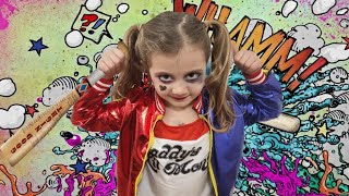 NOEMI SI TRASFORMA  NELLA CATTIVA  HARLEY QUINN!