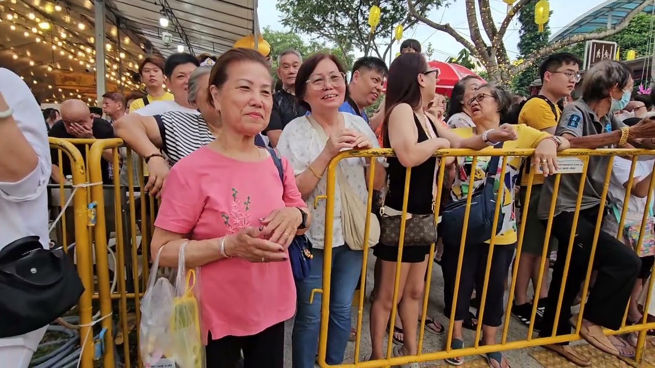 #圆满 #九皇圣驾出巡 🙏✨#龙南殿庆九皇大二帝千秋宝诞 #出巡 @qishaoye