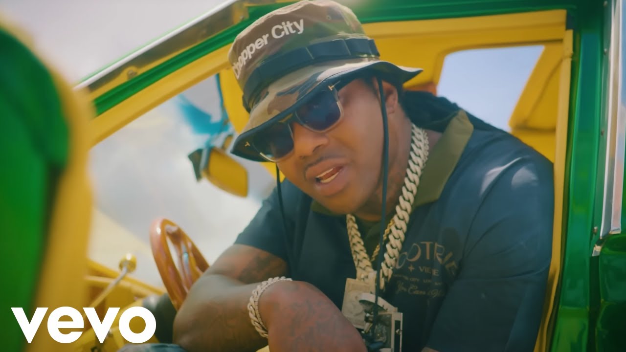 B.G. ft. Birdman - Gangsta Art [Music Video]