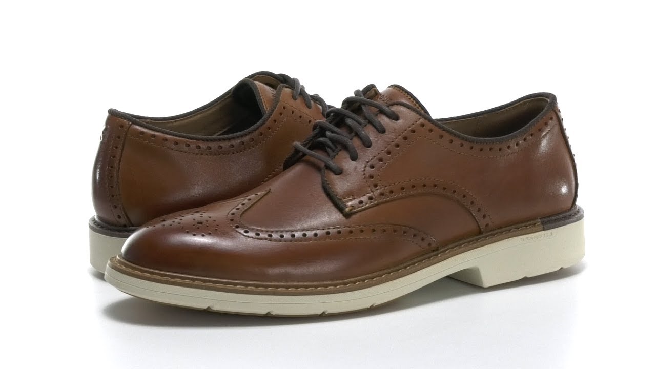 ecco track 5 plain toe low