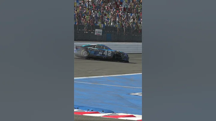 Not even close to making the turn #iracing #simrac...